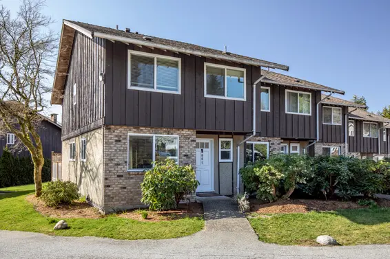 801-555 West 28th Street, North Vancouver - front 22  