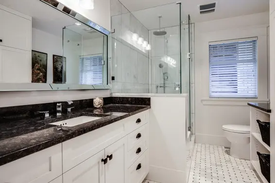 Main floor bathroom  