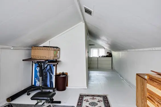 1278 Argyle Road, North Vancouver For Sale - image 11