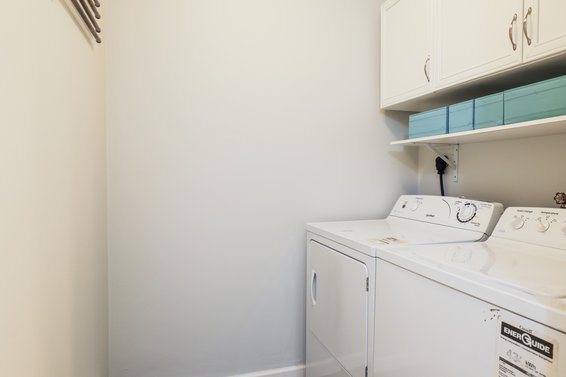 Laundry - 43-900 West 17th Street