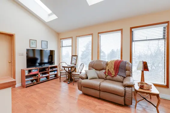 Sunroom - 1357 Moody Avenue, North Vancouver  