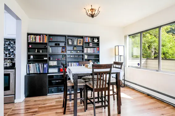 Dining Room - 102-156 West 21st Street  