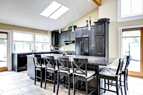 Kitchen - 2400 Weymouth Place, North Vancouver  
