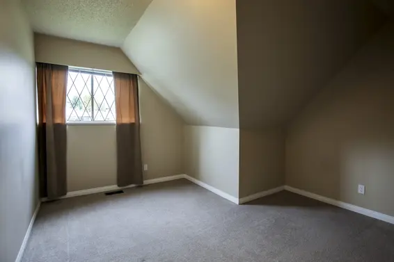 619 East 16th Street, North Vancouver For Sale - image 11