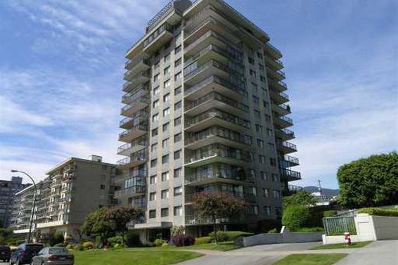 1403-140 E Keith Road, North Vancouver