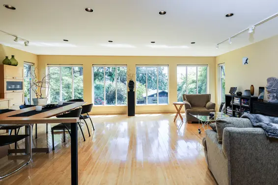 Great Room - 317 East 20th Street  