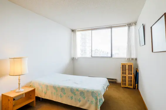 Bedroom - 503-505 Lonsdale Avenue  