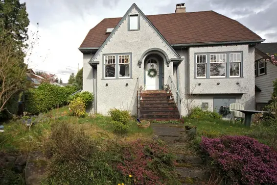 107 East St James Road, North Vancouver