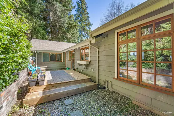 2261 Gisby Street, West Vancouver For Sale - image 18