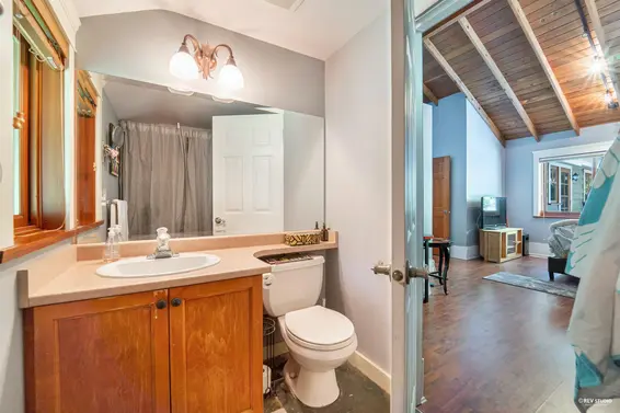 2261 Gisby Street, West Vancouver For Sale - image 20