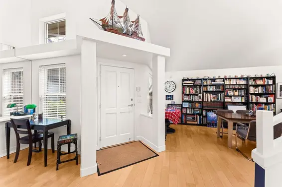 29 1550 Larkhall Crescent, North Vancouver For Sale - image 8