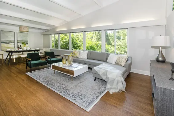 1401 Greenbriar Way, North Vancouver For Sale - image 2