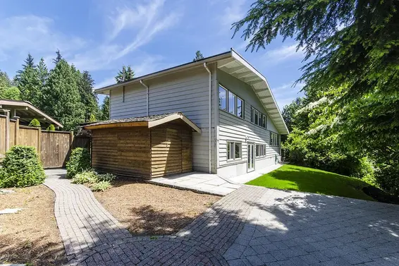 1401 Greenbriar Way, North Vancouver For Sale - image 34