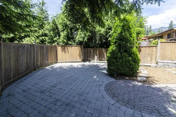 1401 Greenbriar Way, North Vancouver For Sale - image 35
