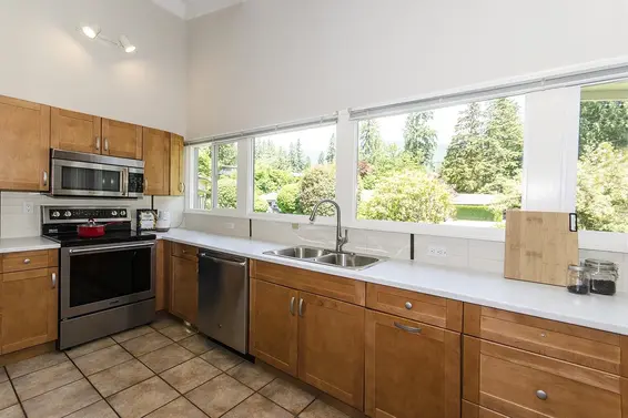 1401 Greenbriar Way, North Vancouver For Sale - image 7