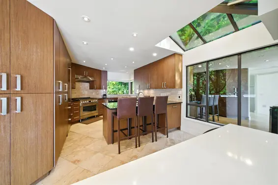 8275 Pasco Road, West Vancouver For Sale - image 13
