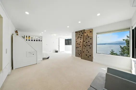 8275 Pasco Road, West Vancouver For Sale - image 27