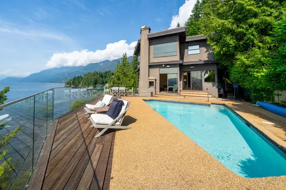 8275 Pasco Road, West Vancouver For Sale - image 3
