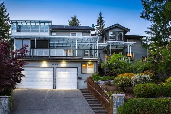 1704 Pierard Road, North Vancouver For Sale - image 2