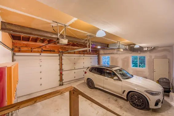 1704 Pierard Road, North Vancouver For Sale - image 30