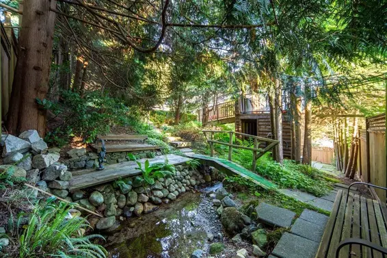 1704 Pierard Road, North Vancouver For Sale - image 8
