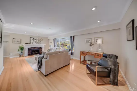 850 Jefferson Avenue, West Vancouver For Sale - image 33