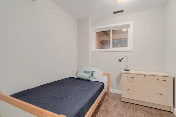 2568 Carnation Street, North Vancouver For Sale - image 22