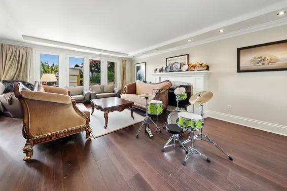 740 Knockmaroon Road, West Vancouver For Sale - image 25