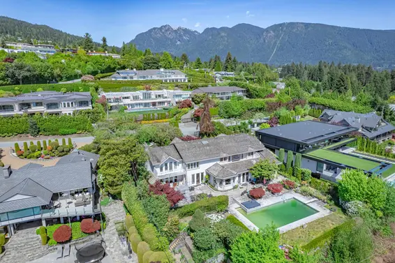 740 Knockmaroon Road, West Vancouver For Sale - image 3