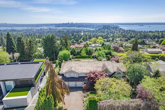 740 Knockmaroon Road, West Vancouver For Sale - image 5
