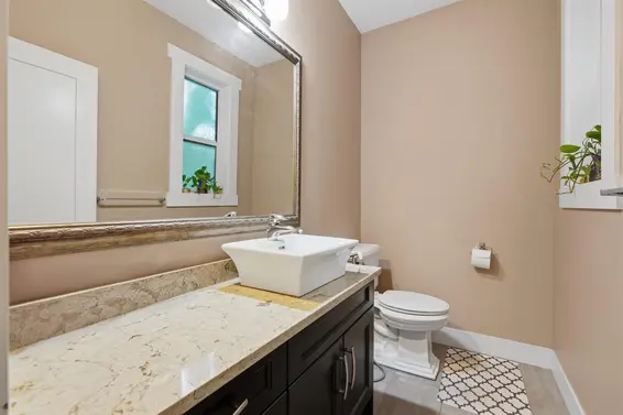 631 West 24th Close, North Vancouver For Sale - image 10