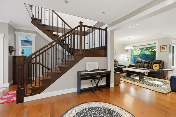 631 West 24th Close, North Vancouver For Sale - image 6