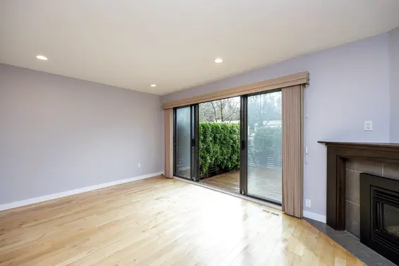 80 1930 Cedar Village Crescent, North Vancouver For Sale - image 27