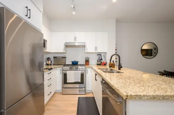 112 2601 Whiteley Court, North Vancouver For Sale - image 12