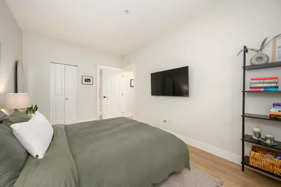 112 2601 Whiteley Court, North Vancouver For Sale - image 16
