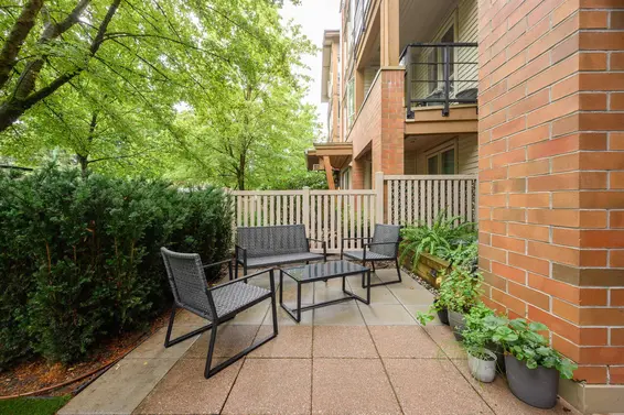 112 2601 Whiteley Court, North Vancouver For Sale - image 24