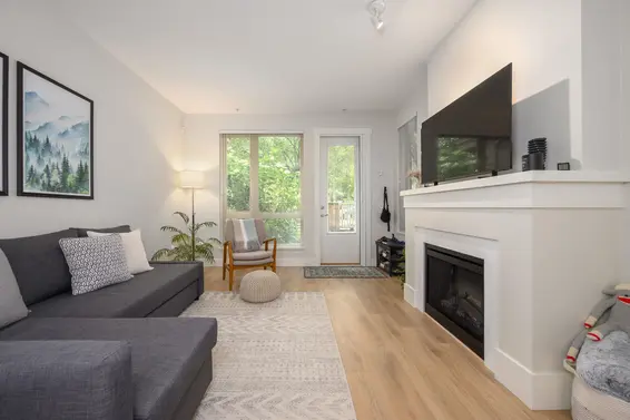 112 2601 Whiteley Court, North Vancouver For Sale - image 5