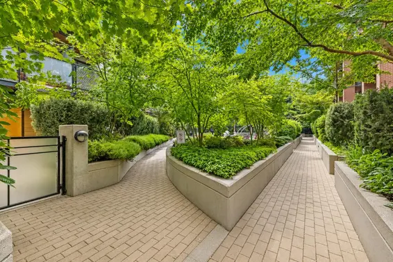 103 719 West 3rd Street, North Vancouver For Sale - image 25