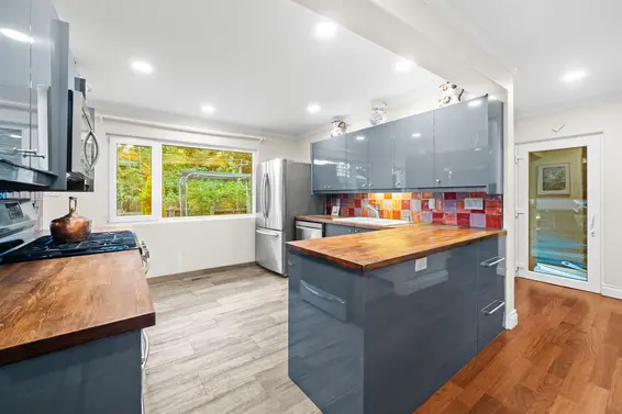 6775 Marine Drive, West Vancouver For Sale - image 3