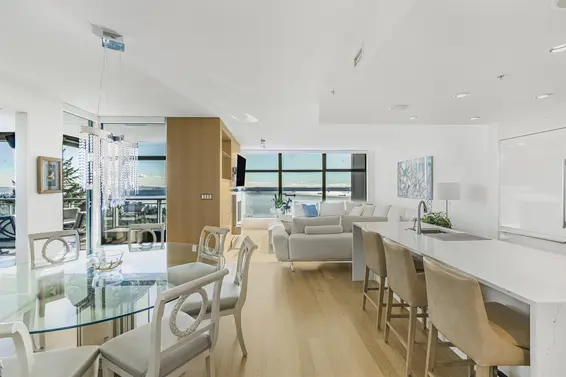 1001 3315 Cypress Place, West Vancouver For Sale - image 11