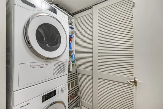 1001 3315 Cypress Place, West Vancouver For Sale - image 32