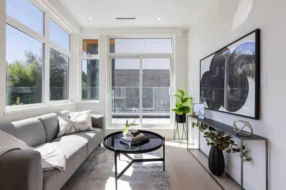 584 Arthur Erickson Place, West Vancouver For Sale - image 10
