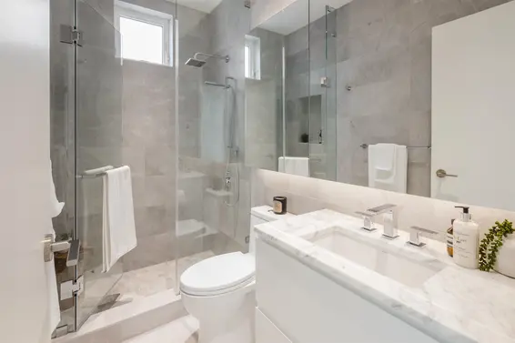 584 Arthur Erickson Place, West Vancouver For Sale - image 19