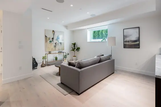 584 Arthur Erickson Place, West Vancouver For Sale - image 22