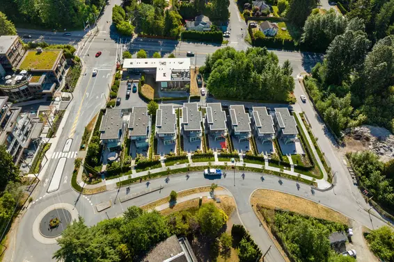 584 Arthur Erickson Place, West Vancouver For Sale - image 30