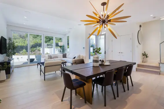 584 Arthur Erickson Place, West Vancouver For Sale - image 9