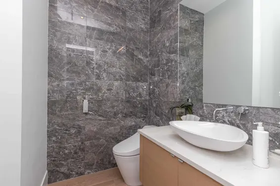 2213 Kings Avenue, West Vancouver For Sale - image 9