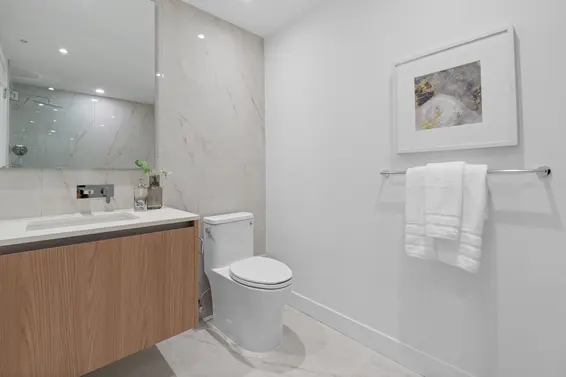 407 135 East 13 Street, North Vancouver For Sale - image 15