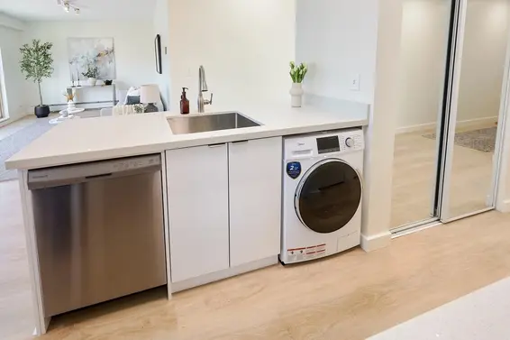 311 1033 St. Georges Avenue, North Vancouver For Sale - image 12