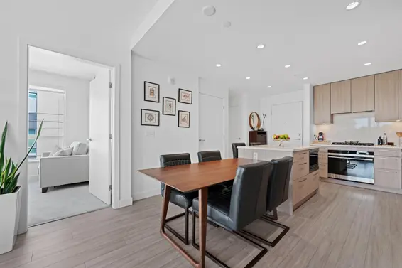 305 747 East 3rd Street, North Vancouver For Sale - image 11
